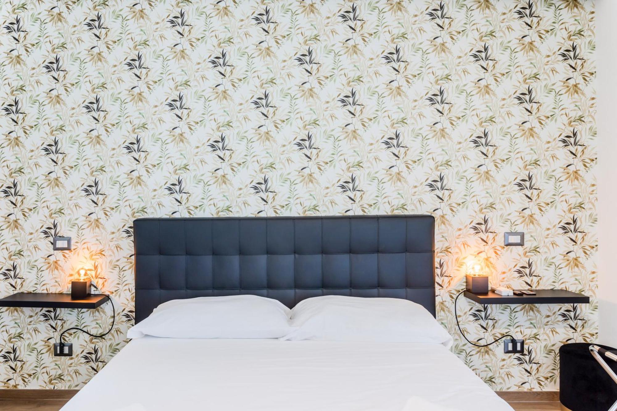 Pietramare Luxury Suites Bari Bagian luar foto