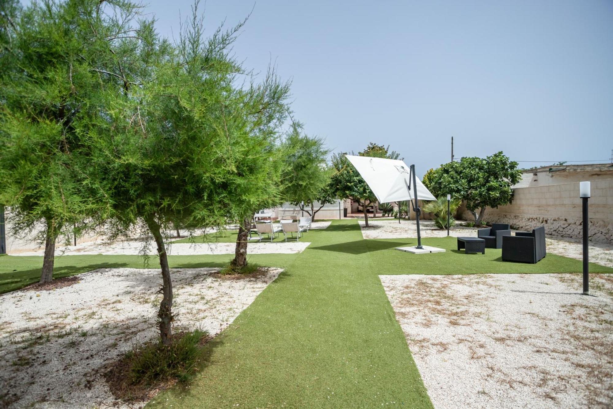 Pietramare Luxury Suites Bari Bagian luar foto