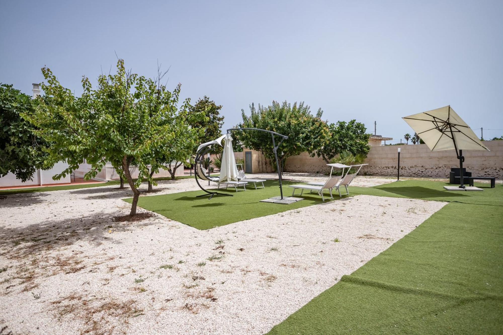 Pietramare Luxury Suites Bari Bagian luar foto